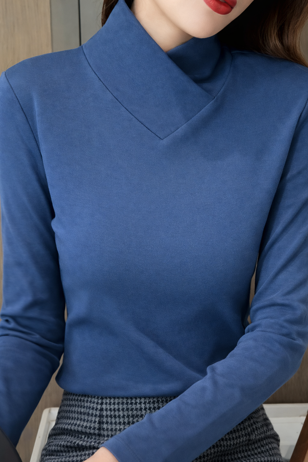 Natalia – elegancki sweter z golfem