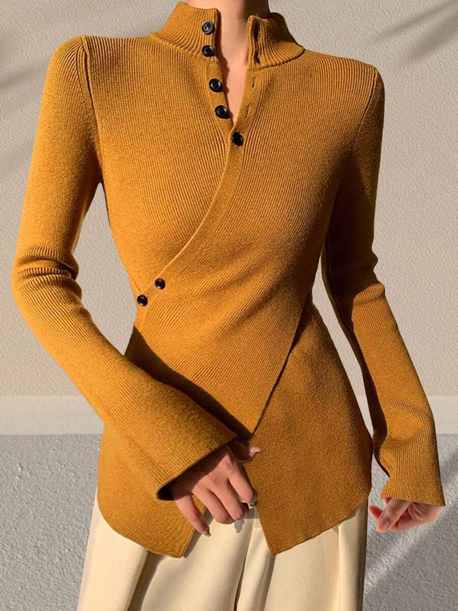 Natalia – Sweter z Zameczkiem i Guzikami