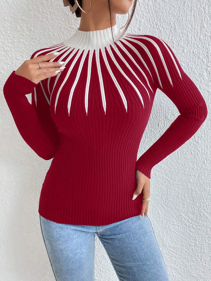 Karolina – Sweter z Wzorem i Golfem