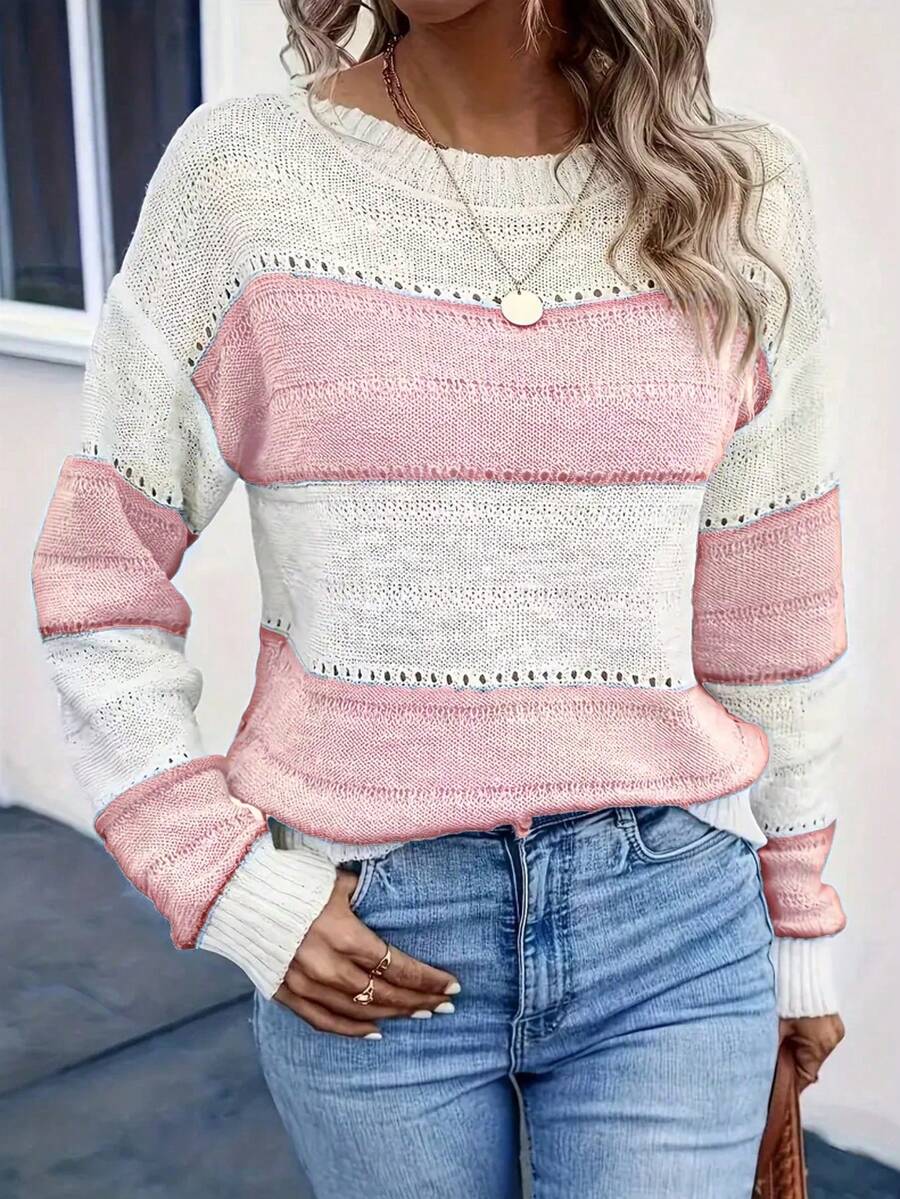 Kasia – Sweter w Paski z Otwartymi Splotami