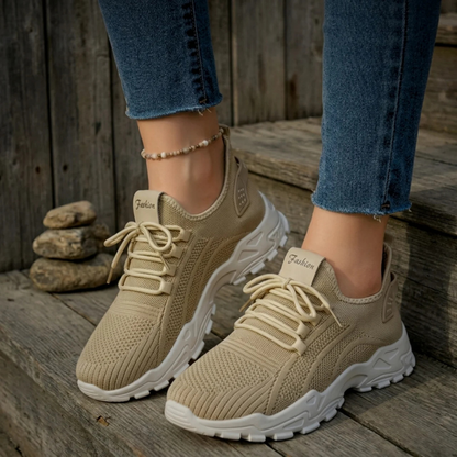Helena – Sneakersy z kontrastowymi akcentami