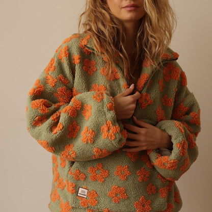 Róża – polarowy sweter z sherpy