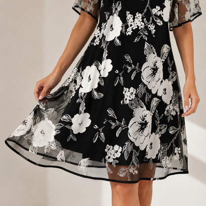 Adrianna – Jurk met bloemenprint