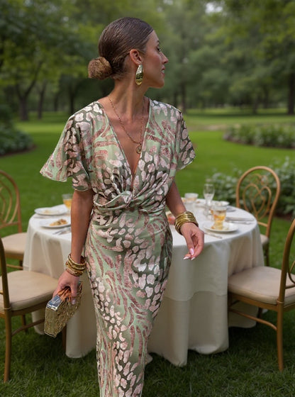 Kornelia – Elegancka sukienka midi z wiązaniem w talii