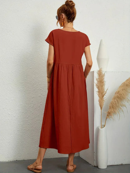 Zofia – Elegancka sukienka o prostym kroju