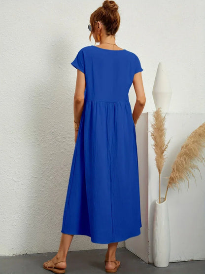 Zofia – Elegancka sukienka o prostym kroju