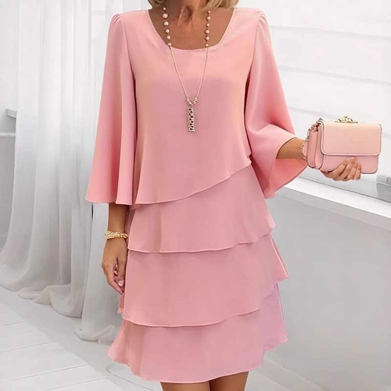 Kornelia – Elegancka sukienka z kwadratowym dekoltem