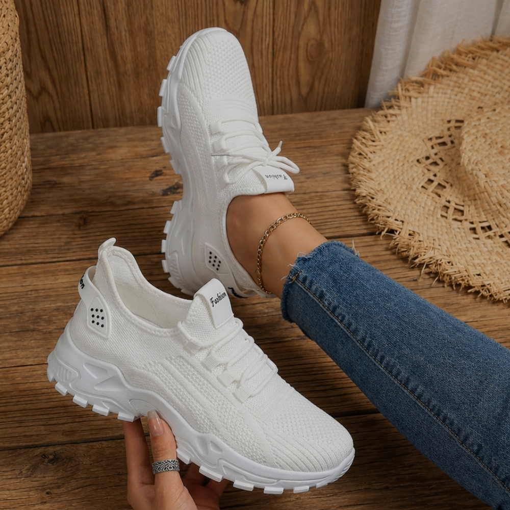 Helena – Sneakersy z kontrastowymi akcentami